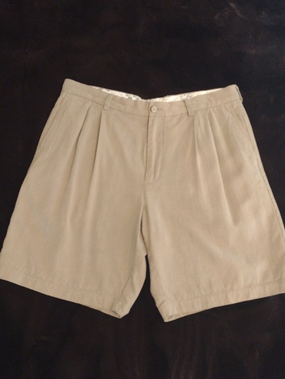 Tommy Bahama Men's 36 Silk Blend Chino Shorts Tan Pleated Beach Resort